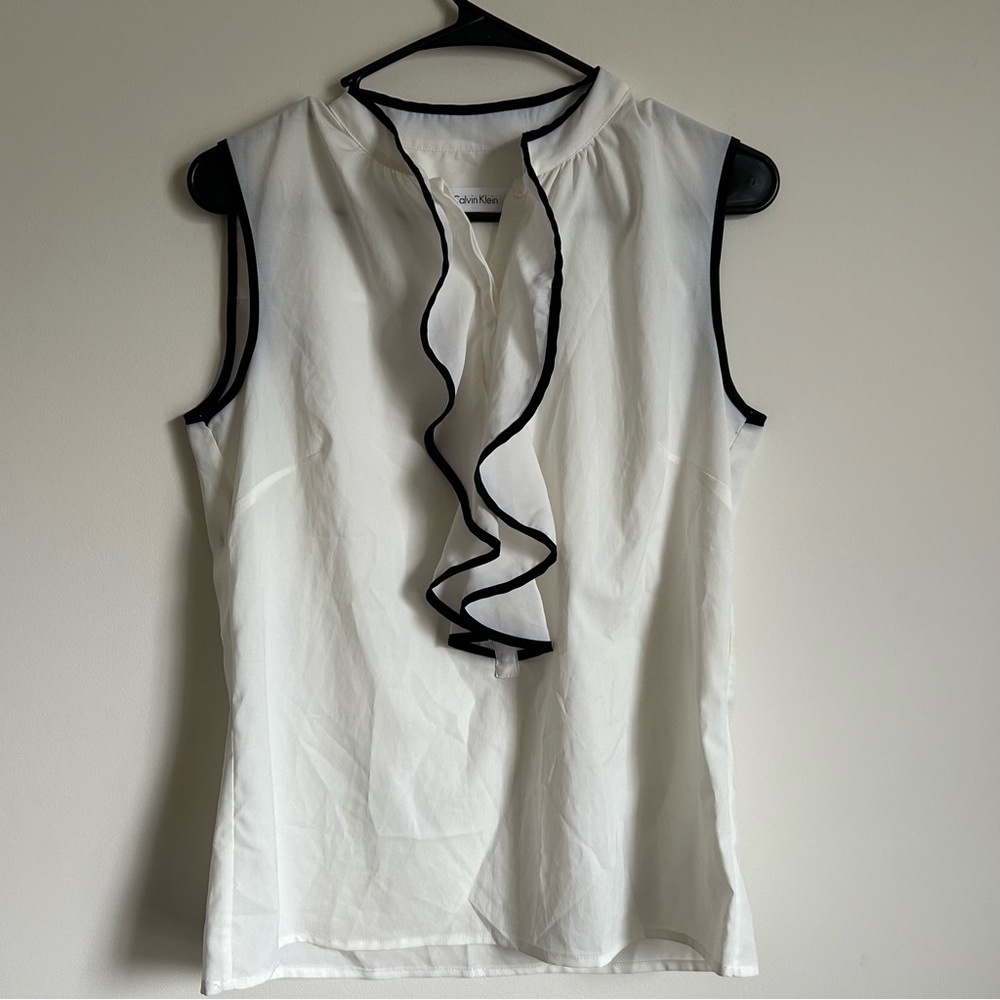 Sleeveless Blouse